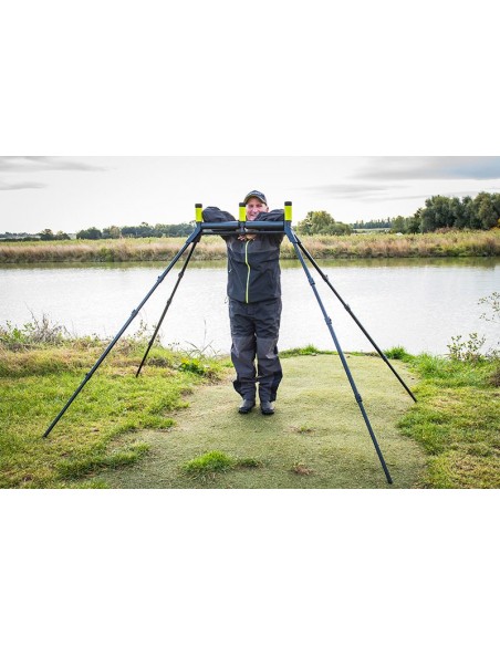 Matrix Compact Double Pole