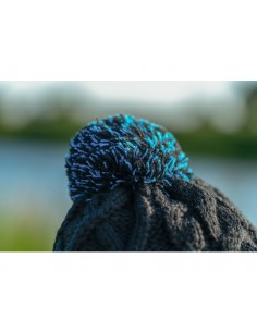 Preston Knitted Bobble 2
