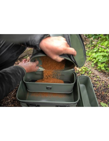 Korum Evatackle & Bait Station