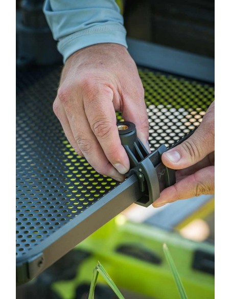 Matrix Qr Side Tray Clamp