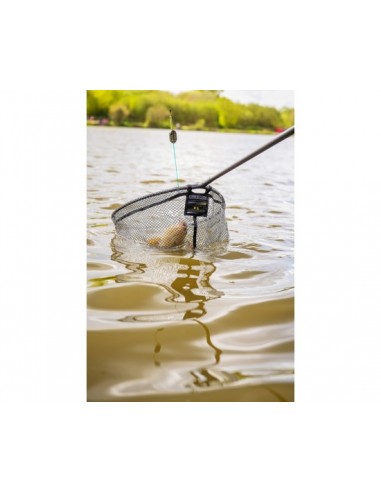 Preston Carbon F1 Latex Landing Net