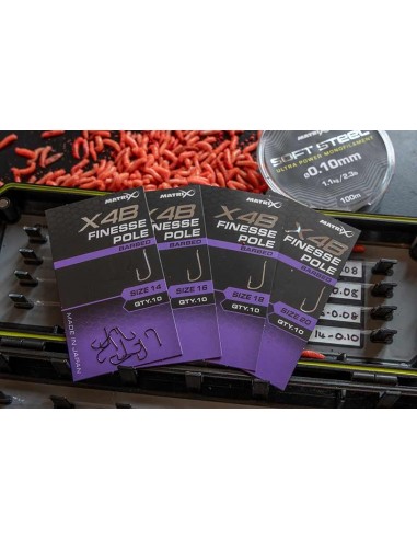 Matrix X4B Finesse Pole Hooks