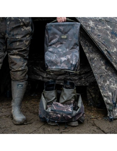 Nash Subterfuge Waterproof Wader & Boot Bag