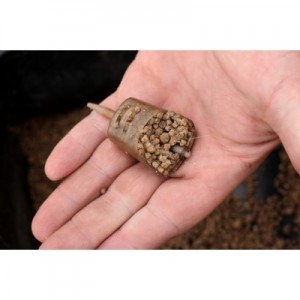 DRENNAN PASTURATORE PELLET FEEDER 2