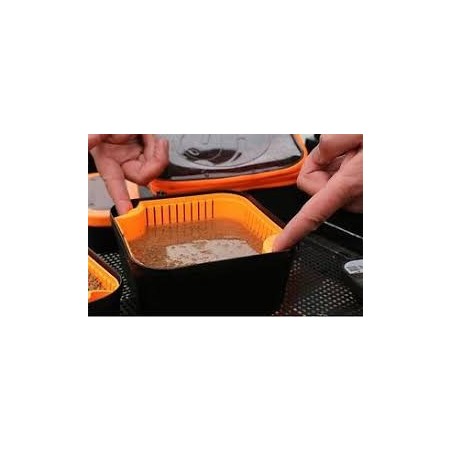 GURU BAIT STRAINER